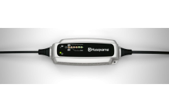Polnilec za akumulator HUSQVARNA BC 0.8