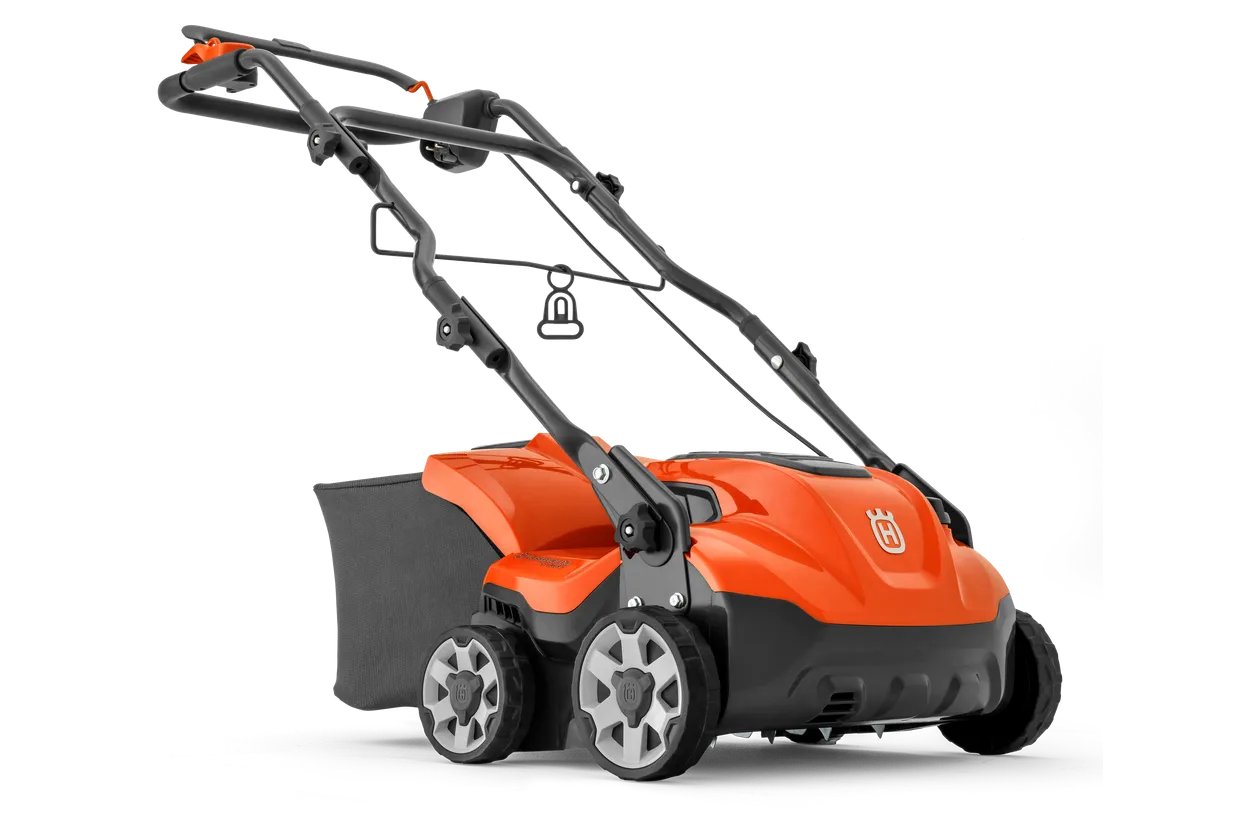Akumulatorski prezračevalnik trate Husqvarna
